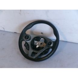 Volante con comandi Smart...