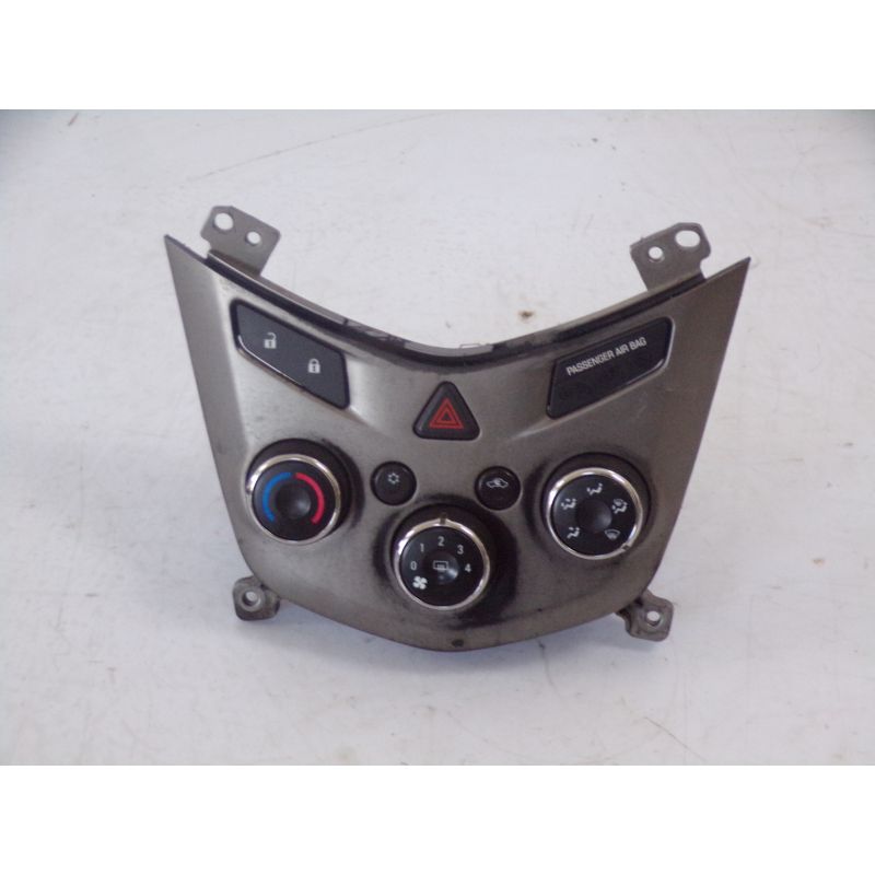 Centralina comandi clima Chevrolet Aveo 2012 - 95465996 - DS1-1770632754419