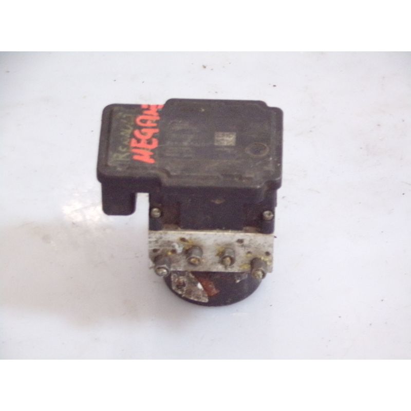 Centralina Pompa ABS Renault Megane 3 serie 2010 COD 476608933R - 476608933R - DS1-1765379448721